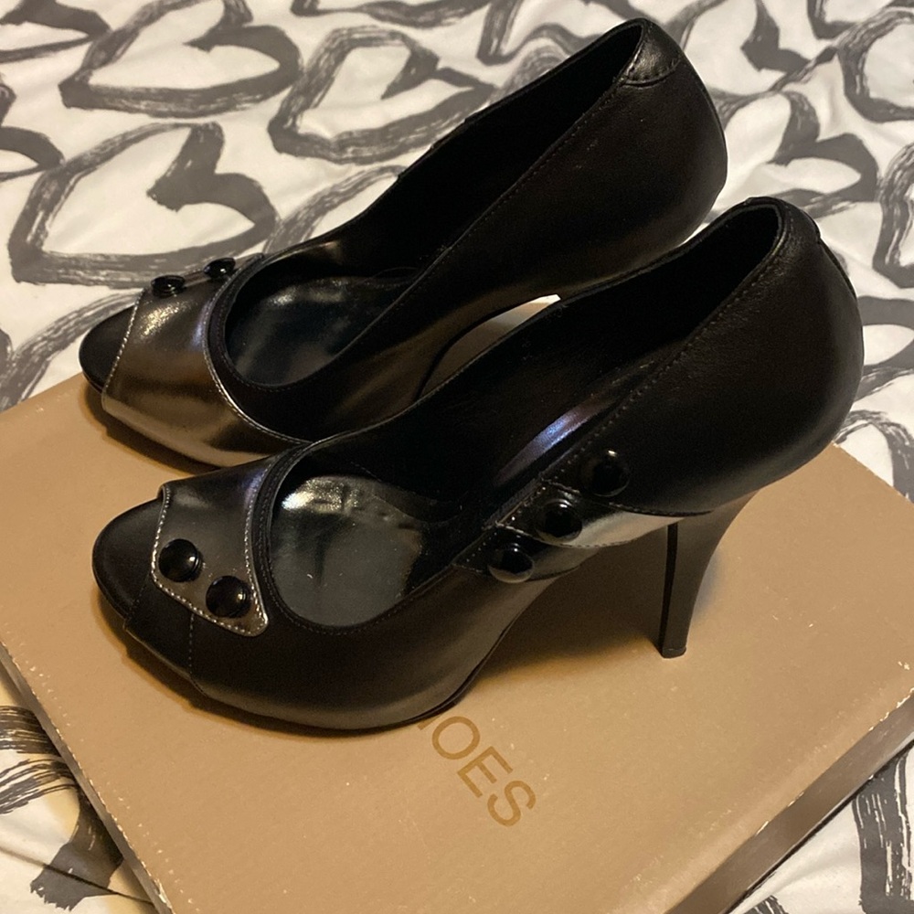 Ula’s fine shoes. High heeled shoes